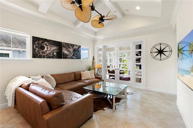 6565 Dominica DR # 201, Naples, FL 34113