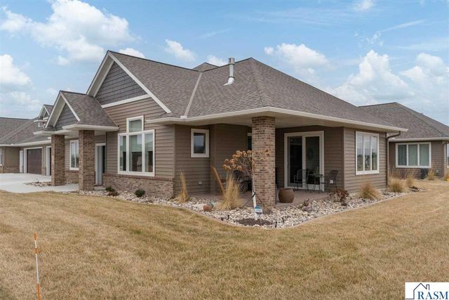 1048 Saba Boulevard, Mankato, MN 56001