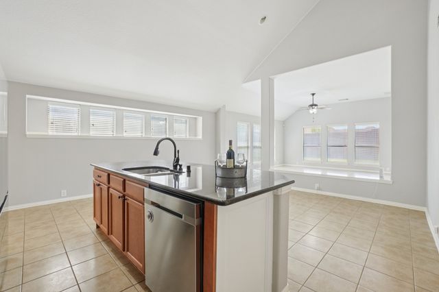 2604 Deer Hollow Drive, Little Elm, TX 75068