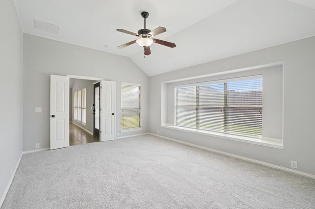 2604 Deer Hollow Drive, Little Elm, TX 75068