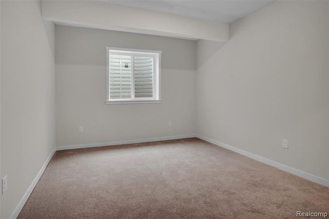 340 Mcdowell Drive, Howell, MI 48843