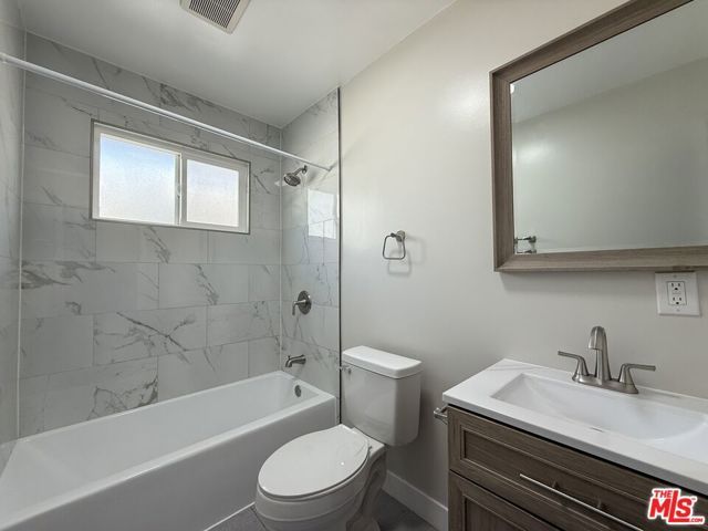 1505 S Cochran Avenue 2, Los Angeles, CA 90019