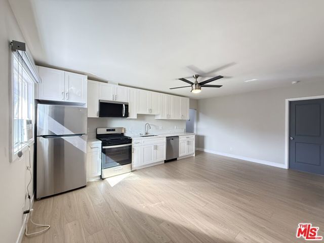 1505 S Cochran Avenue 2, Los Angeles, CA 90019