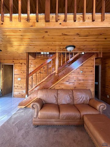 27301 SIMUNEK CT, Hot Springs, SD 57747