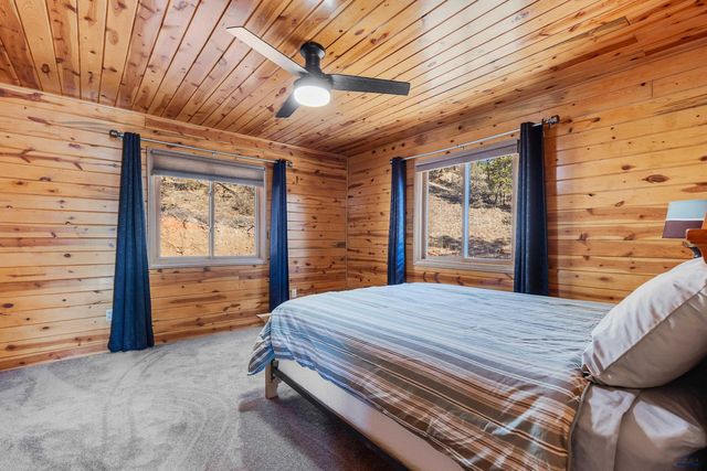 27301 SIMUNEK CT, Hot Springs, SD 57747