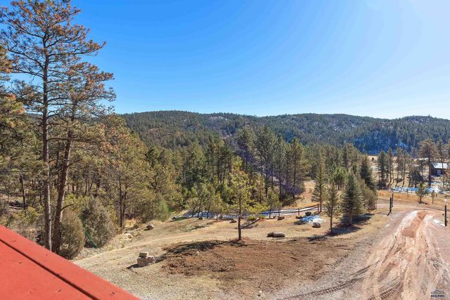 27301 SIMUNEK CT, Hot Springs, SD 57747