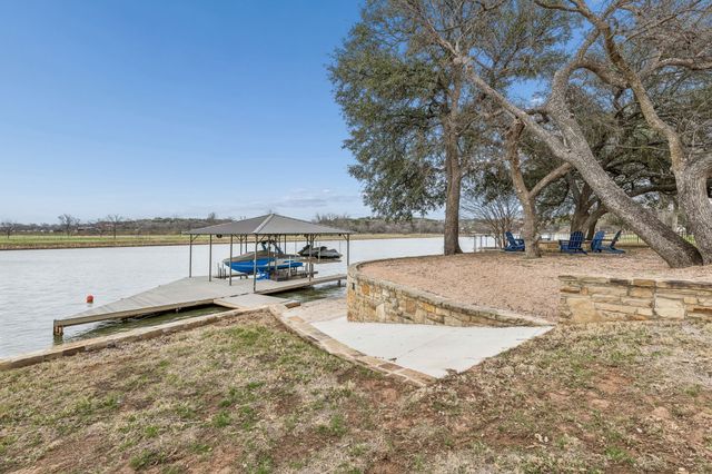 1075 Driftwood Ranch Trail, Weatherford, TX 76087