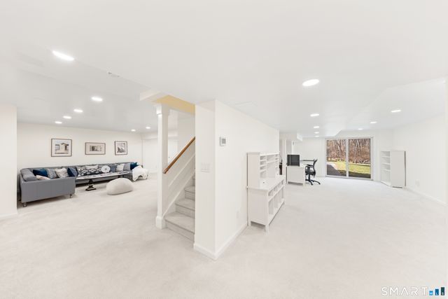 260 Range Road, Fairfield, CT 06890