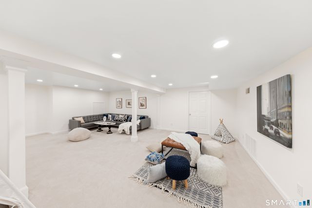 260 Range Road, Fairfield, CT 06890