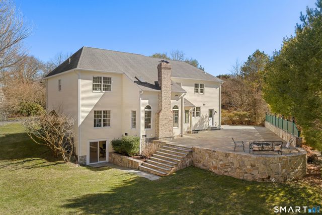 260 Range Road, Fairfield, CT 06890