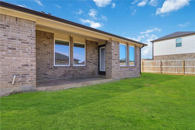 611 W Cattleman Court, Siloam Springs, AR 72761