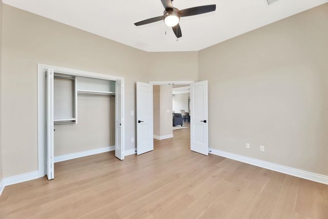 12093 E Pepperwood St, Wichita, KS 67226