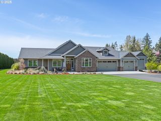 29349 Se SUNVIEW Ln, Estacada, OR 97023