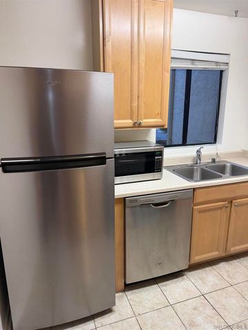9829 Caminito Marlock 45, San Diego, CA 92131