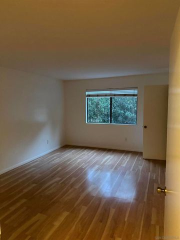 9829 Caminito Marlock 45, San Diego, CA 92131