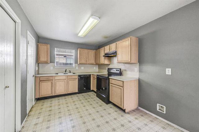 13518 Woodring Court, Houston, TX 77045