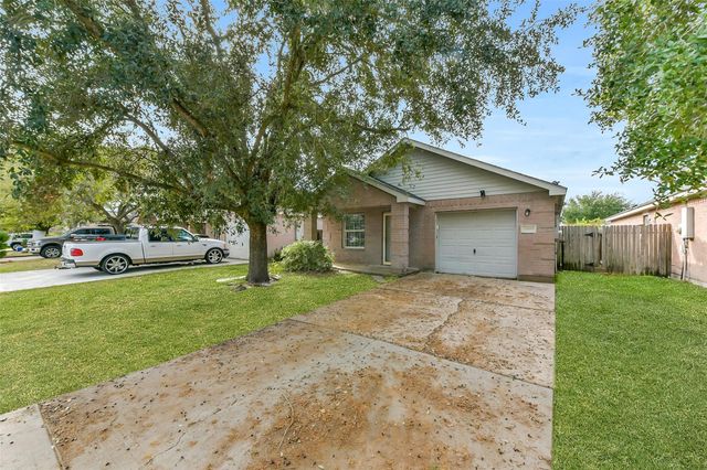 13518 Woodring Court, Houston, TX 77045