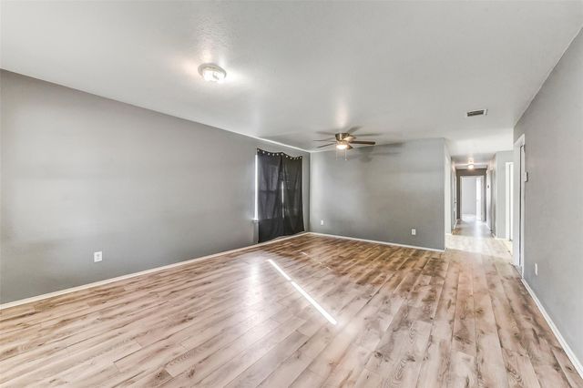 13518 Woodring Court, Houston, TX 77045