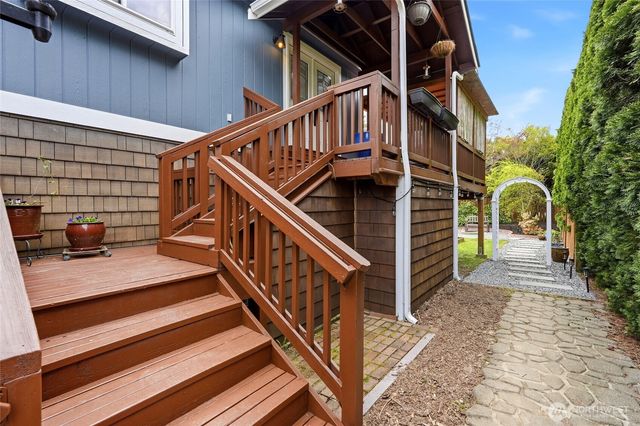 7731 Cedar Place SE, Snoqualmie, WA 98065