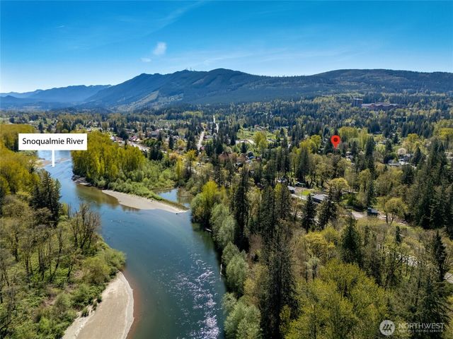 7731 Cedar Place SE, Snoqualmie, WA 98065