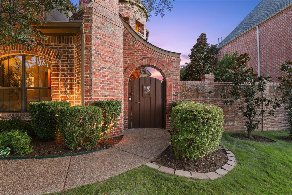 7008 Kenswick Drive, Plano, TX 75024 — photo 2