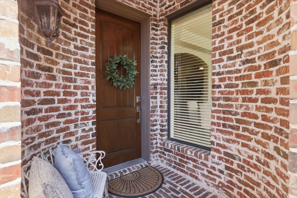 7008 Kenswick Drive, Plano, TX 75024 — photo 3
