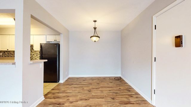 7052 Wildwood Cir 108, Louisville, KY 40291