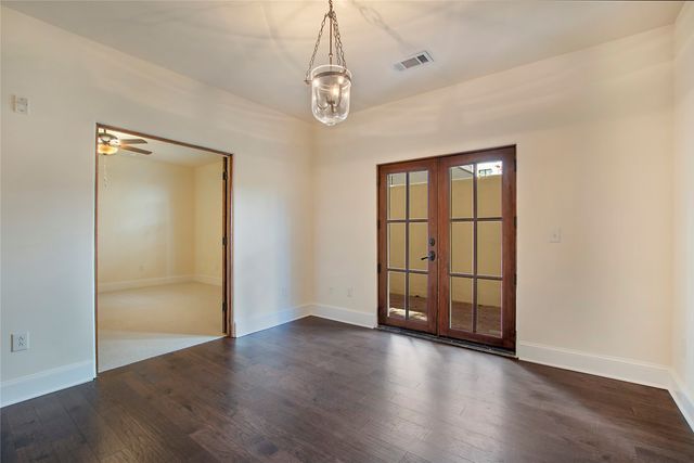 2510 N Henderson 17, Dallas, TX 75206
