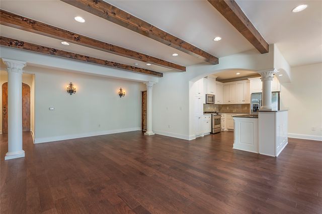 2510 N Henderson 17, Dallas, TX 75206