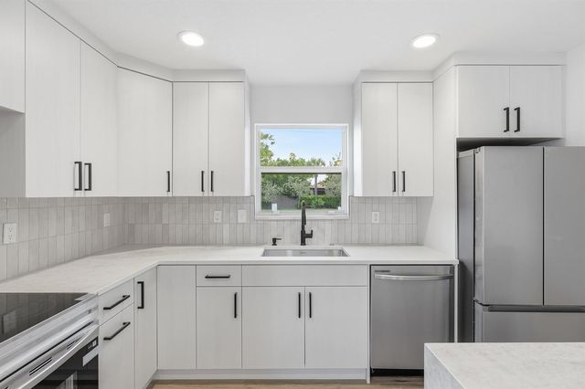 18066 Limestone Creek Road, Jupiter, FL 33458