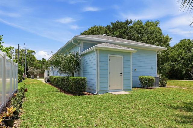 18066 Limestone Creek Road, Jupiter, FL 33458