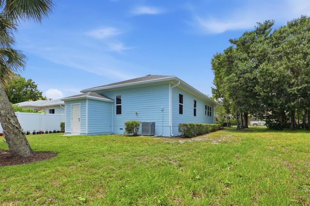 18066 Limestone Creek Road, Jupiter, FL 33458