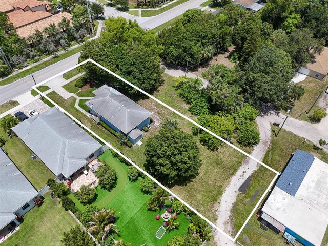 18066 Limestone Creek Road, Jupiter, FL 33458