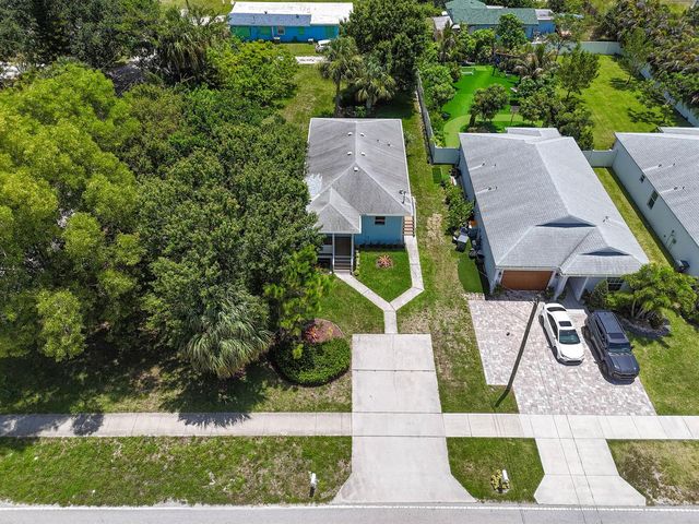 18066 Limestone Creek Road, Jupiter, FL 33458