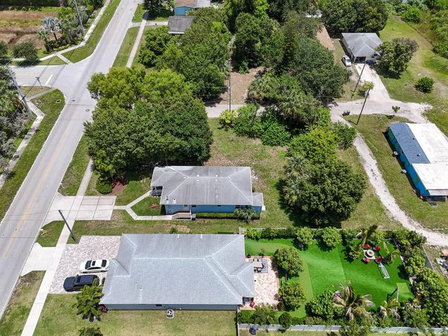 18066 Limestone Creek Road, Jupiter, FL 33458