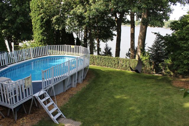 1549 Lake Holiday Drive, Sandwich, IL 60548