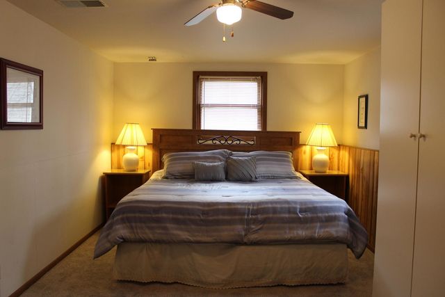 1549 Lake Holiday Drive, Sandwich, IL 60548