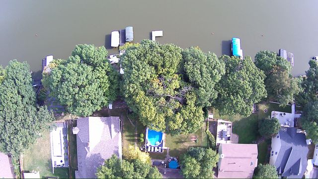 1549 Lake Holiday Drive, Sandwich, IL 60548