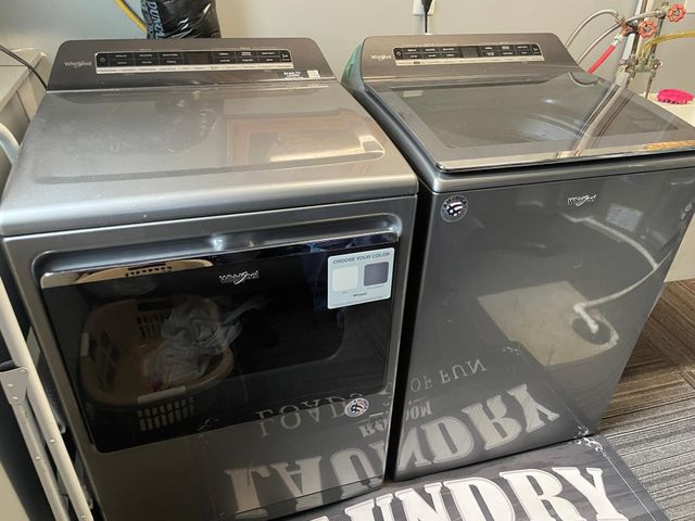 6817 29th Street N, Oakdale, MN 55128