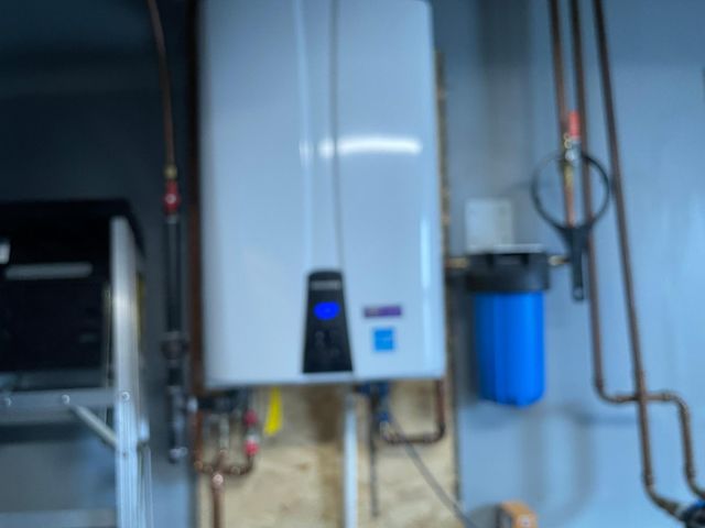 6817 29th Street N, Oakdale, MN 55128