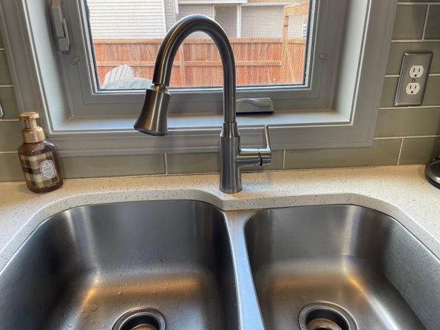 6817 29th Street N, Oakdale, MN 55128