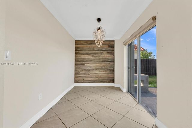 15311 SW 52nd Ter 15311, Miami, FL 33185