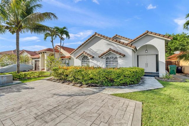 15311 SW 52nd Ter 15311, Miami, FL 33185