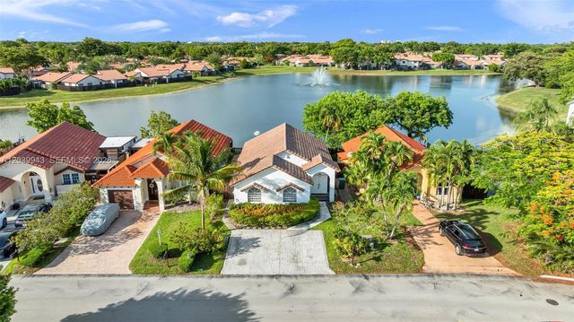 15311 SW 52nd Ter 15311, Miami, FL 33185