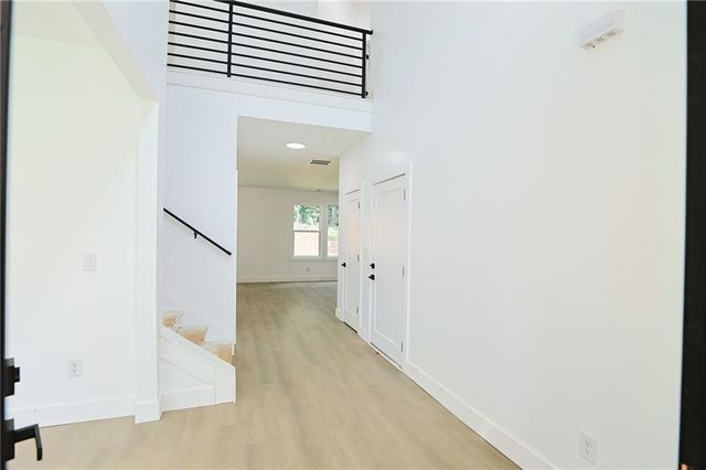 295 Huiet Dr, Mcdonough, GA 30252