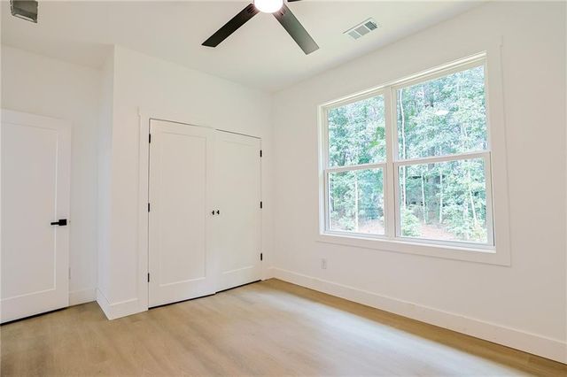 295 Huiet Dr, Mcdonough, GA 30252
