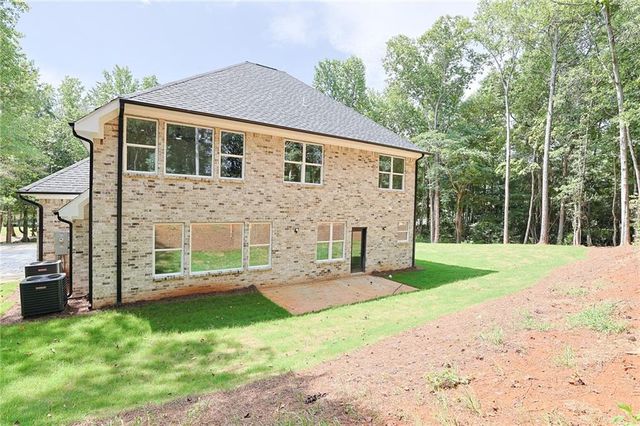 295 Huiet Dr, Mcdonough, GA 30252