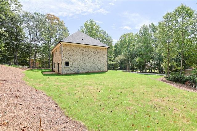 295 Huiet Dr, Mcdonough, GA 30252