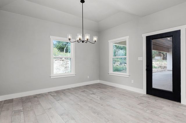 1522 Shady HOLW, New Braunfels, TX 78132