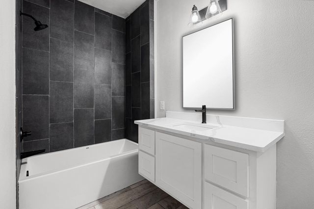 1522 Shady HOLW, New Braunfels, TX 78132